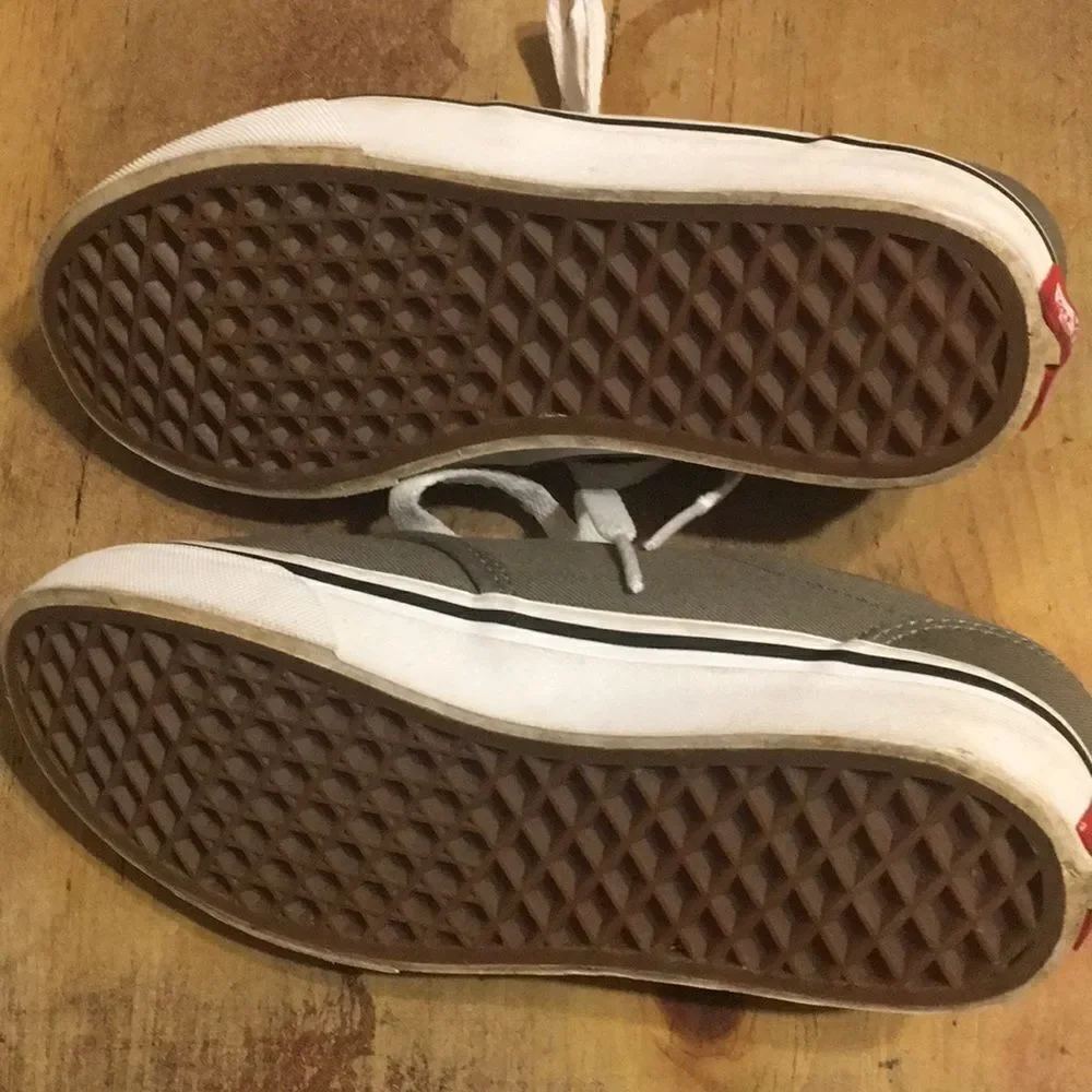 Vans excellent pair